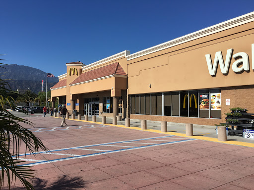 Walmart Connection Center