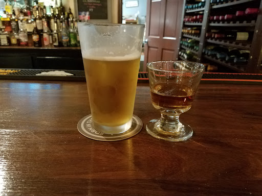 American Restaurant «The Brass Lantern Restaurant and Lounge», reviews and photos, 79 Chestnut Hill Rd, Crossville, TN 38555, USA