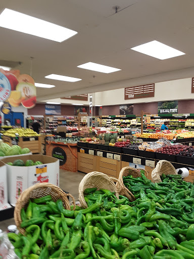 Grocery Store «United Supermarkets», reviews and photos, 401 Slide Rd, Lubbock, TX 79416, USA