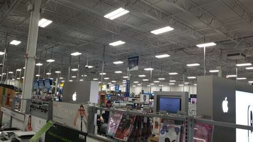 Electronics Store «Best Buy», reviews and photos, 1100-1300 N Galleria Dr, Middletown, NY 10941, USA