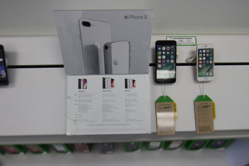 Cell Phone Store «Cricket Wireless Authorized Retailer», reviews and photos, 547 S Riverside Ave, Rialto, CA 92376, USA
