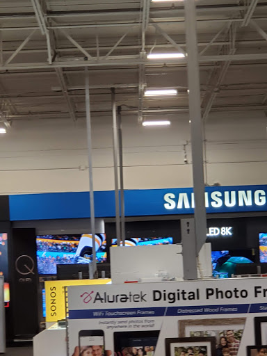 Electronics Store «Best Buy», reviews and photos, 26 Plaza Dr, Fairview Heights, IL 62208, USA