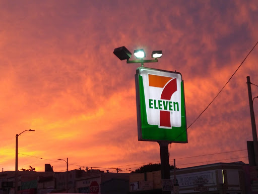 Convenience Store «7-Eleven», reviews and photos, 2222 Taraval St, San Francisco, CA 94116, USA