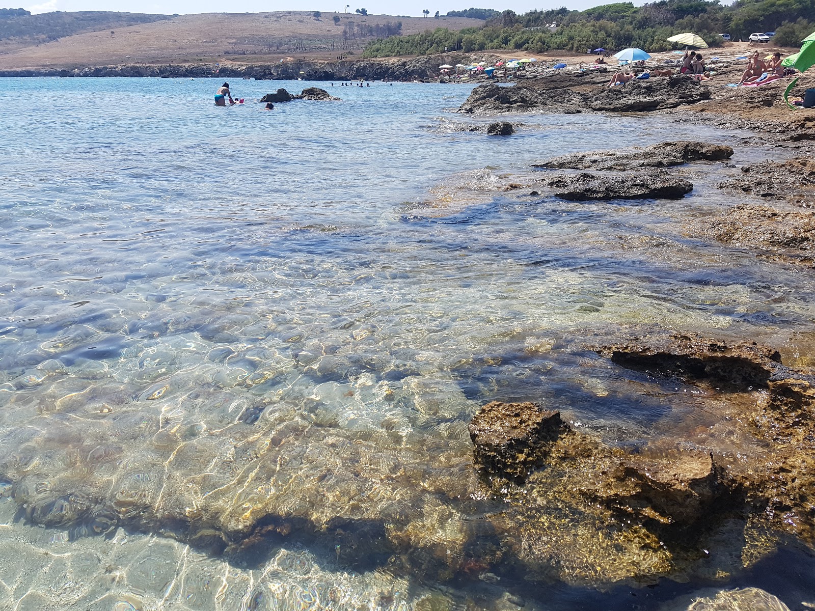 Foto de Spiaggia di Baia dell'Orte con playa recta