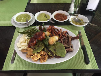 Almadraba Restaurante - Av. Ferrocarril 37, Chamizal, 71246 San Sebastián Tutla, Oax., Mexico