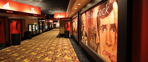 Movie Theater «AMC Bay Plaza Cinema 13», reviews and photos, 2210 Bartow Ave, Bronx, NY 10475, USA