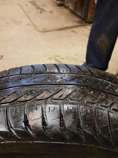 Tire Shop «Orange Tire, Inc.», reviews and photos, 160 Caroline St, Orange, VA 22960, USA