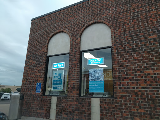 Shipping and Mailing Service «The UPS Store», reviews and photos, 2355 Fairview Ave N, Roseville, MN 55113, USA