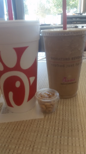 Fast Food Restaurant «Chick-fil-A», reviews and photos, 996 US-287 BYP, Waxahachie, TX 75165, USA