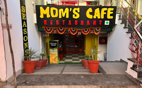 Mom’s Cafe image