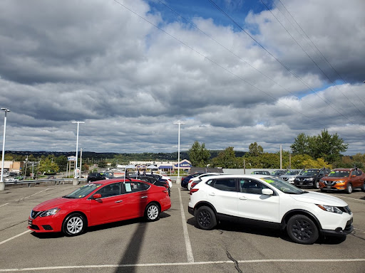 Car Dealer «Serafini Nissan», reviews and photos, 3101 Vestal Pkwy E, Vestal, NY 13850, USA