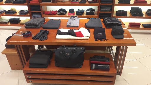Stores to buy women's shoulder bag Warsaw