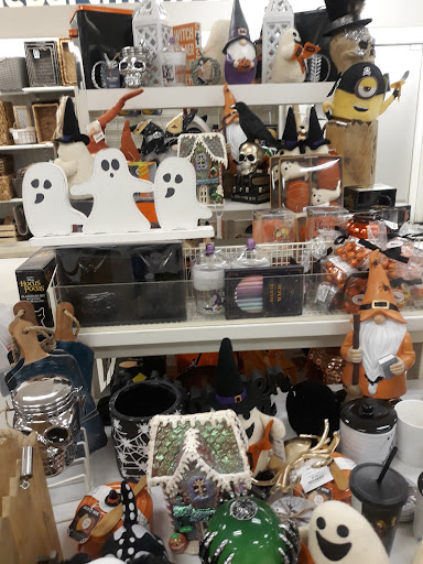 Craft Store «Michaels», reviews and photos, 11239 Ventura Blvd, Studio City, CA 91604, USA