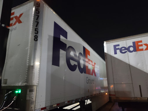 Mailing Service «FedEx Ground», reviews and photos, 6833 W 75th St, Chicago, IL 60638, USA