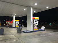 Shell - Photo 3 - Car repair in Canyon Country, CA, Santa Clarita
