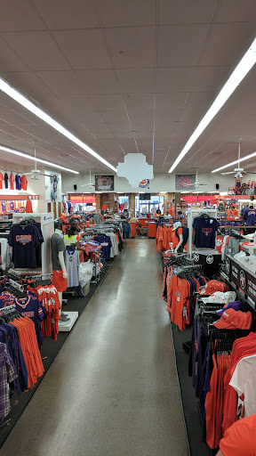 Sportswear Store «Tiger Sports Shop (Downtown)», reviews and photos, 364 College Ave, Clemson, SC 29631, USA