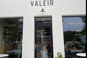 Bar Valeir image