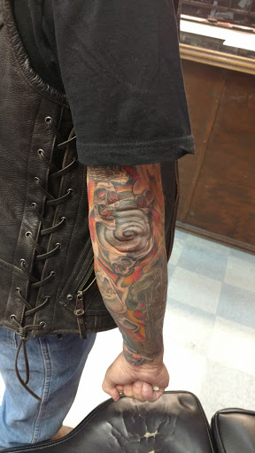 Tattoo Shop «Infinity 13 Studios», reviews and photos, 2531 W Prairie St, Denton, TX 76201, USA