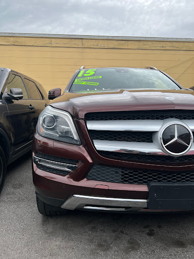 Used Car Dealer «C & J AUTO SALES», reviews and photos, 7223 W Hillsborough Ave, Tampa, FL 33634, USA