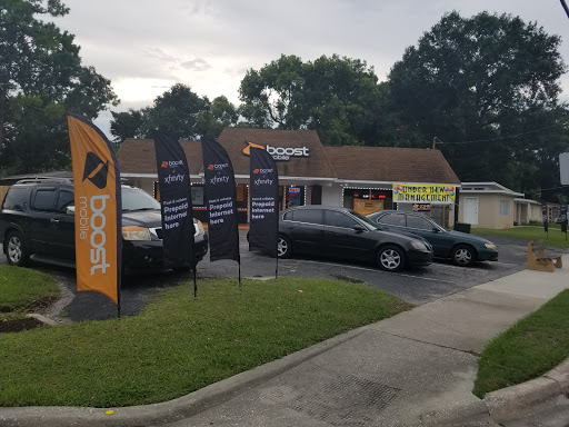 Telecommunications Service Provider «Boost Mobile Store Dream Team Wireless», reviews and photos, 2016 University Blvd N, Jacksonville, FL 32211, USA