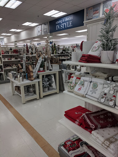 Department Store «Marshalls», reviews and photos, 3850 Mystic Valley Pkwy, Medford, MA 02155, USA