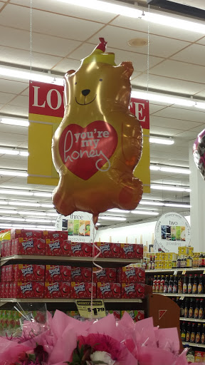 Supermarket «Hughes Market Basket», reviews and photos, 212 N 27th St, Nederland, TX 77627, USA