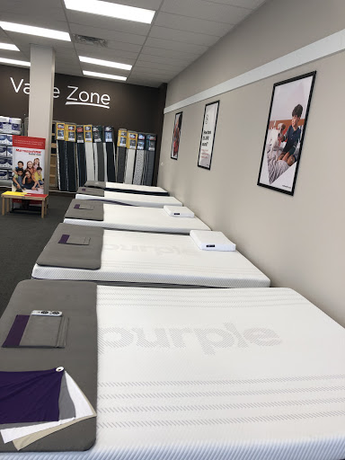 Mattress Store «Mattress Firm San Antonio North», reviews and photos, 22118 US-281, San Antonio, TX 78259, USA