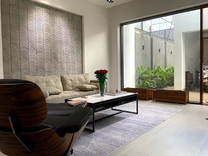 MINH interior design - thiết kế showroom nội thất