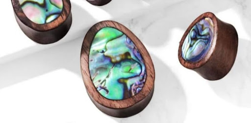 Explore husky tattoo ideas, creative tattoo ideas in Valparaiso, available at Elysium Studios