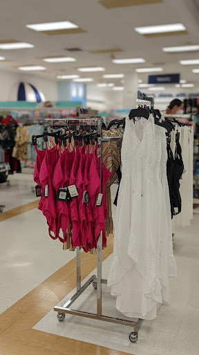 Department Store «Marshalls», reviews and photos, 3000 Grapevine Mills Pkwy, Grapevine, TX 76051, USA