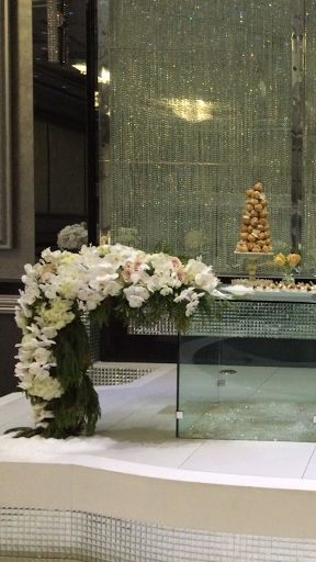 Florist «Fleur De Lis Florists», reviews and photos, 6588 Quinton Ln, Tujunga, CA 91042, USA