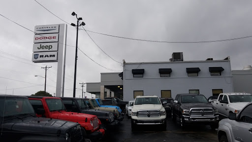 Car Dealer «Brandywine Chrysler Jeep Dodge RAM», reviews and photos, 3807 Kirkwood Hwy, Wilmington, DE 19808, USA