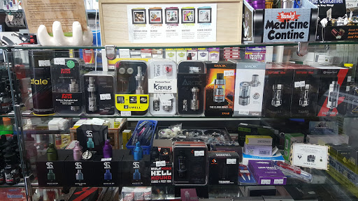 Tobacco Shop «Discount Smoke Shop», reviews and photos, 3105 Scotts Valley Dr, Scotts Valley, CA 95066, USA