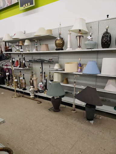 Thrift Store «Atlanta Mission Thrift Store», reviews and photos, 1140 Roswell Rd, Marietta, GA 30062, USA