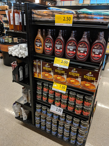 Drug Store «Bartell Drugs South Lake Union Store», reviews and photos, 1001 Mercer St, Seattle, WA 98109, USA