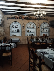 Restaurante La Esquinita C. Prta Salinera, 1, 19420 Cifuentes, Guadalajara, España