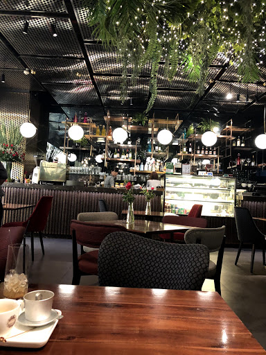 Café Terrace