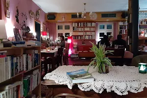 Café littéraire Le Bovary image