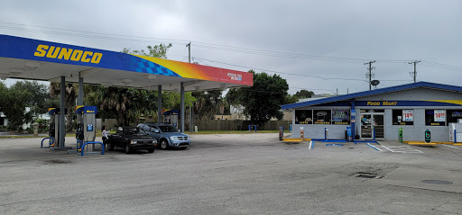 Gas Station «Sunoco Gas Station», reviews and photos, 4 S Scenic Hwy, Lake Wales, FL 33853, USA