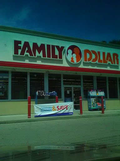 Dollar Store «FAMILY DOLLAR», reviews and photos, 4 Mill St, Cloverdale, IN 46120, USA