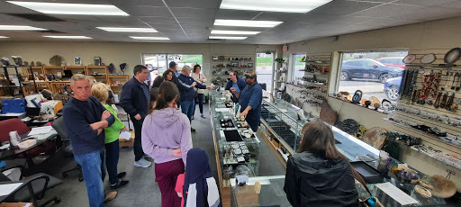 Jewelry Store «JP Gems & Jewelry», reviews and photos, 545 W 17th St, Holland, MI 49423, USA