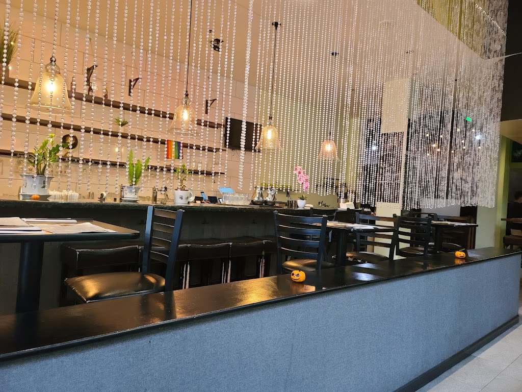 Banh Mi Burgers Pho 98121