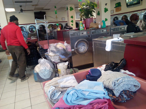 Laundromat «Blue Wave Laundry», reviews and photos, 1372 Blue Hill Avenue, Mattapan, MA 02126, USA