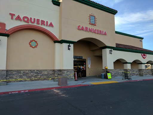 Supermarket «Vallarta Supermarkets», reviews and photos, 1951 W Clinton Ave, Fresno, CA 93705, USA