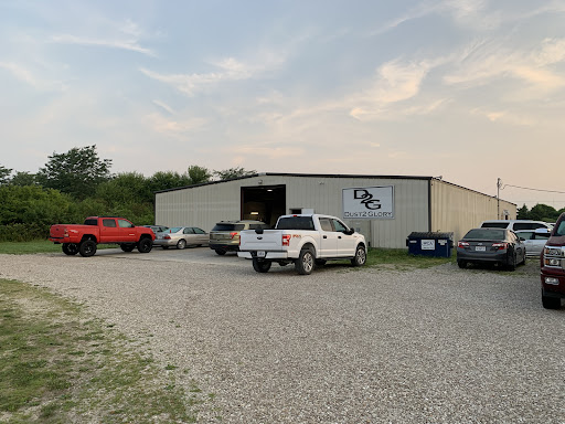 Dust2Glory Detail en Marshfield