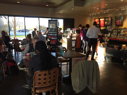Coffee Shop «Starbucks», reviews and photos, 2370 Fountain Square Dr c, Lombard, IL 60148, USA