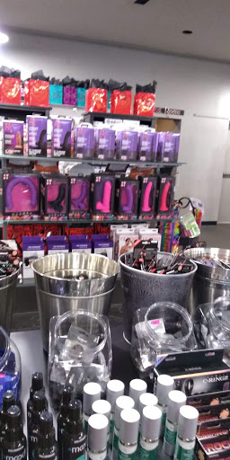 Lingerie Store «Lovebound», reviews and photos, 2209 NW Broad St, Murfreesboro, TN 37129, USA