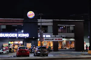 Burger King Drive Thru image