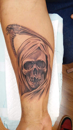 Tattoo Shop «Bad Habits Tattoo Studio», reviews and photos, 1502 Callaghan Rd, San Antonio, TX 78228, USA