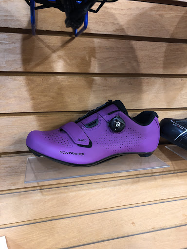 Bicycle Store «Pelham Bicycle Center», reviews and photos, 109 Wolfs Ln, Pelham, NY 10803, USA